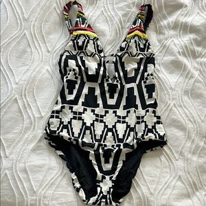 BECCA Black and White Geometric One Piece Swimsuit